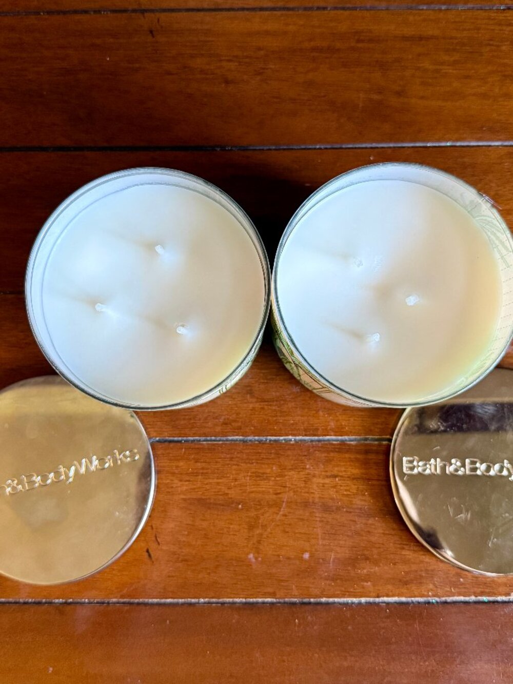 NEW 2-Pc WAIKIKI BEACH COCONUT 3-Wick Candles Bath & Body Works - Picture 2 of 3